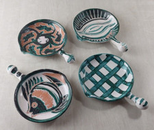 Lot de 4 poêlons / vides