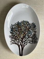 PLAT OVALE PORCELAINE GENEVIEVE LETHU LA NATURE ENCHANTEE DECOR ARBRE L 36,5cm