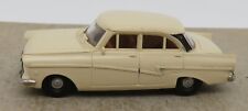 rare MICRO BREKINA HO 1/87 FORD TAUNUS 17M BLANC CREME IVOIRE #1901 décoré