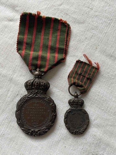 Militaria ancienne medaille - militaria,