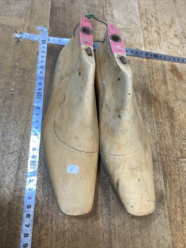 Old tool outil - old,