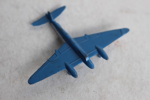 Avion miniature m t - miniature, d.c.m.t