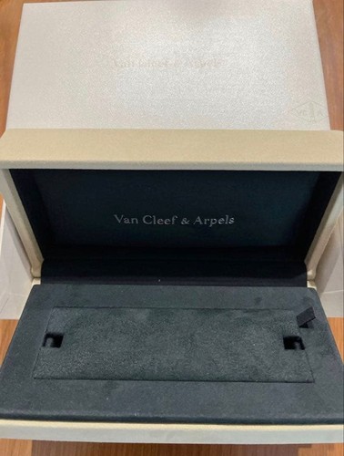Etui bracelet van - cleef, &