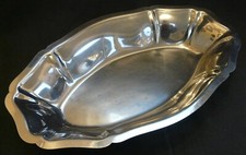 Plat de service inox ovale creux – 34,5 x 22,5 cm – Ref 4627C