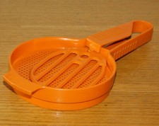 TUPPERWARE 1689-18-20 Vintage Orange TAMIS à FARINE faire des gateaux PATISSERIE