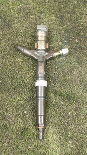 23670 30010 injecteur toyota - injecteur,