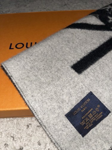 Louis vuitton écharpe 100 - vuitton,