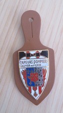 Insigne sapeurs pompiers