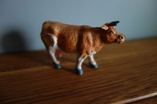 Figurine vache laitière en