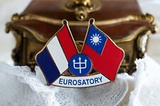 Pin's Eurosatory Vintage - Rare Trouvaille Collectionneur !