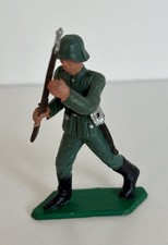 STARLUX - 1/32 - SOLDAT ALLEMAND WWII -  GERMAN SOLDIER -fusil Rare Position