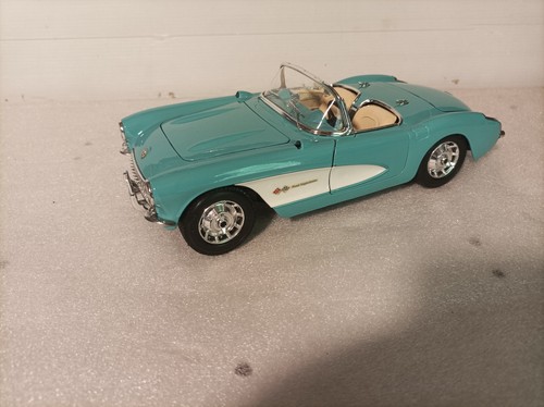 Chevrolet corvette - 1/18,