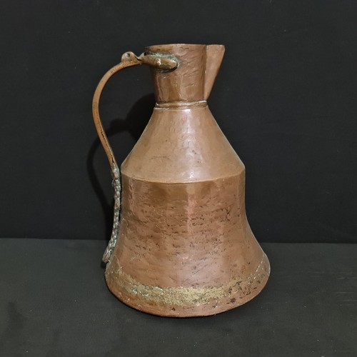 Grand pichet ancien - , en
