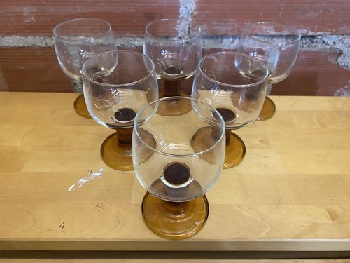Série verres pied - série,