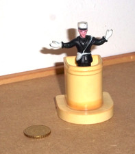 MINIALUXE : MOBILIER URBAIN - BORNE DE CIRCULATION - MIRADOR ET POLICIER -POLICE