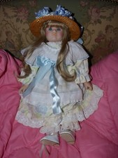 VDS COLLECTOR POUPEE "MUNDIA LES FEERIQUES" 50 CM NUMEROTEE TOUT D'ORIGINE