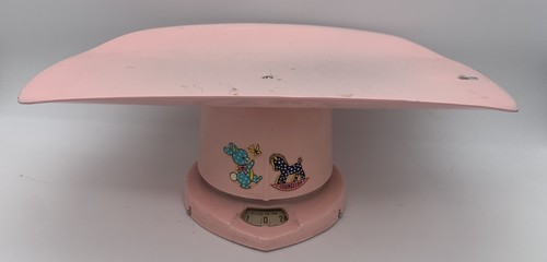 Pink baby scale - pink, 1950s