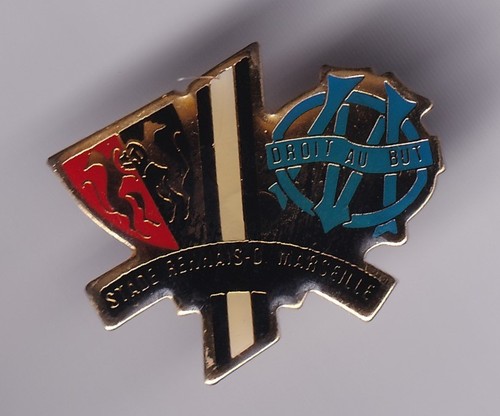 Rare pins pin football - rare,