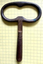 clé de pendule,porte le n°12