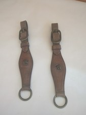 Paire d’attaches cuir