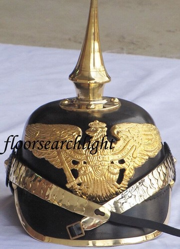 Casque allemand pickelhaube - casque, en