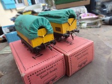 Hornby Meccano Paris 2 wagons