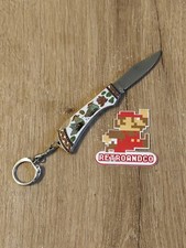 PORTE-CLÉ / CLÉ ÉMAILLÉE 