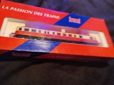 JOUEF autorail diesel X3800