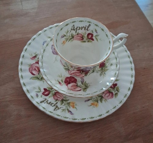 Lot royal albert tasse sous - lot,