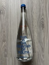 Bouteille Collector Evian x Pharrell Williams x Humanrace 2024