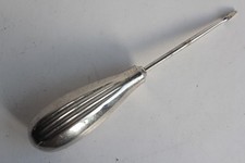 Ancien Instrument médical