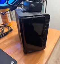 synology NAS DS214 play + 2 Disques De 1To