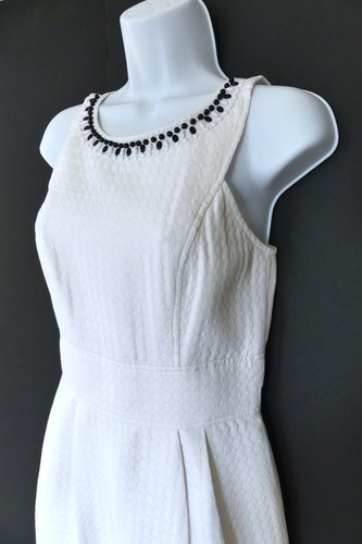 Neuve elégante robe - elégante,