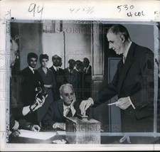1958 Press Photo Premier