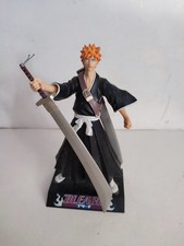 FIGURINE BLEACH  - ICHIGO KUROSAKI - AVEC SOCLE - 17 CM  - BEL ETAT
