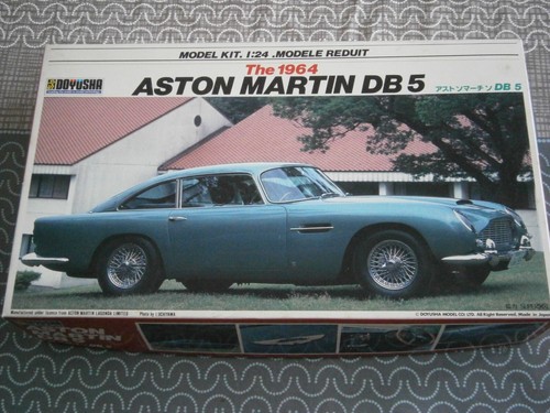 Maquette voiture aston martin - aston,