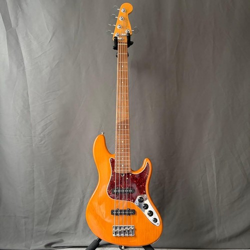 Guitare basse électrique
