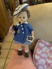   POUPÉE je pense gege 32 cm