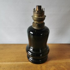 Ancienne Lampe À Pétrole En