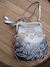 Sac cocktail Armand Ventilo cuir paillettes