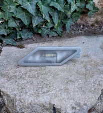 Éclairage plafonnier arriére