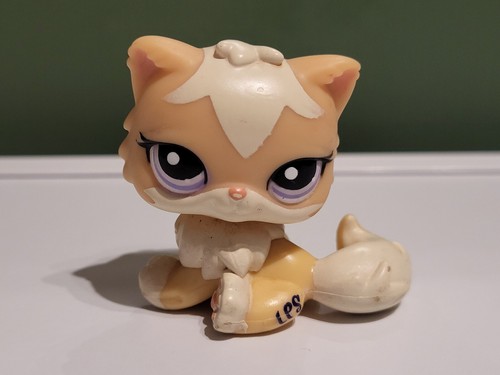 Lps 1657 littlest petshop - littlest,