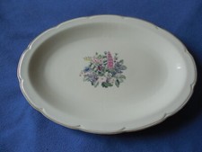 PLAT EN PORCELAINE HAVILAND LIMOGES décor signé Solange Patry-Bié