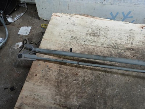 Moteur essuie glace - , avant
