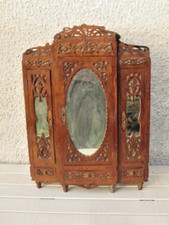 ARMOIRE VITRINE DE POUPÉE, EBENISTE ANCIENNE EN PLACAGE ART POPULAIRE