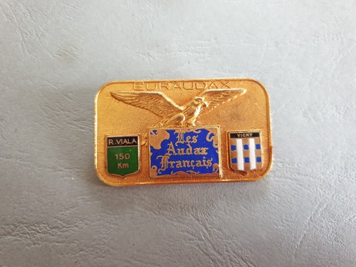 Broche insigne sports marche - broche,