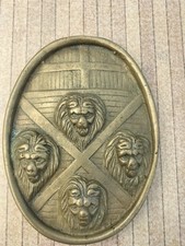 Ancien Blason D'azur Marron Hauteur 22cm   Largeur 17cm / 2,5kilos Patine Doré 