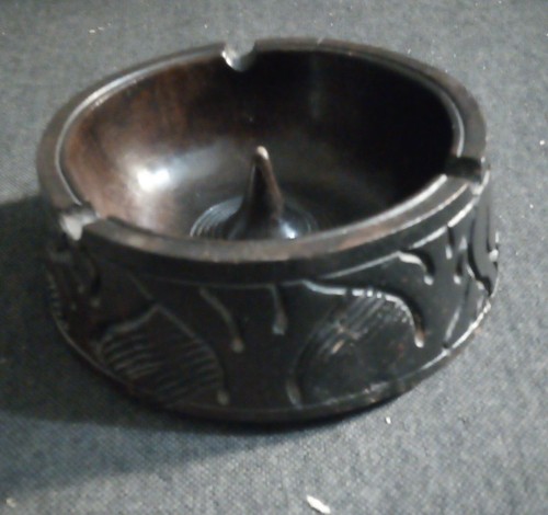 Cendrier rond africain - cendrier,