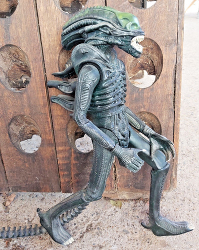 Figurine articulée vintage