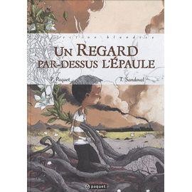Livre regard par dessus - un, par-dessus
